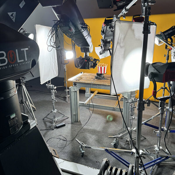 Bolt – nejrychlejší cinebot svého druhu v akci